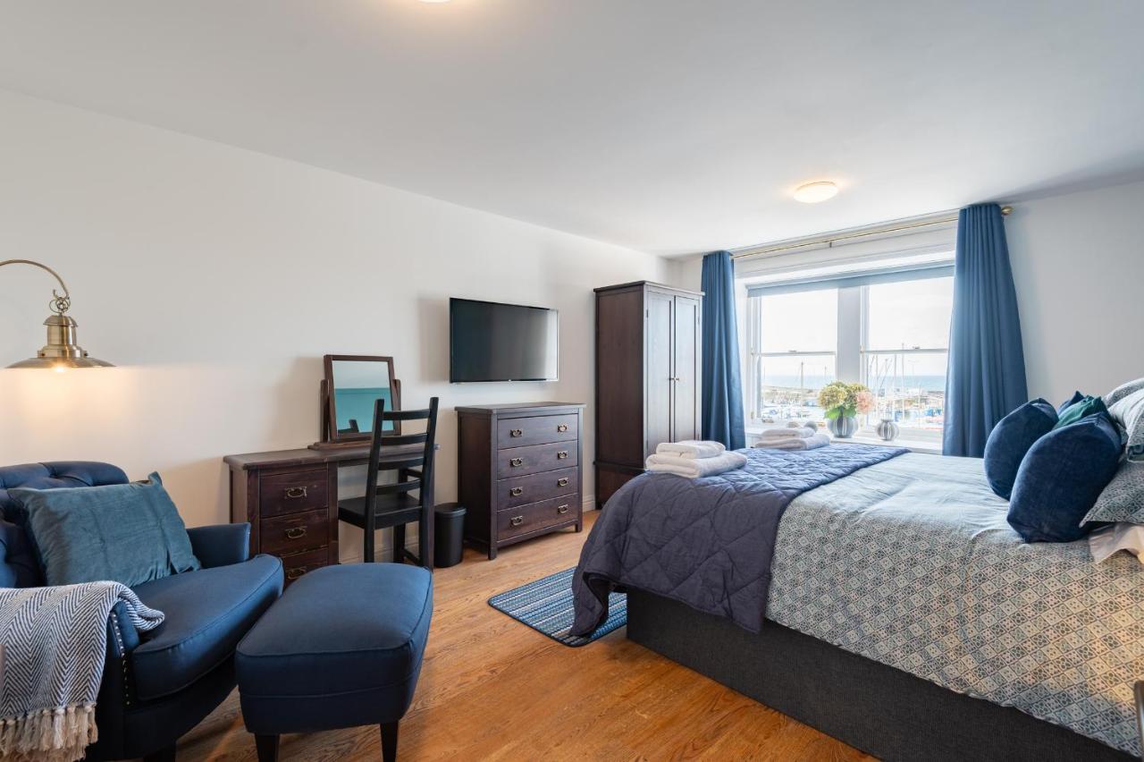 Shorefront Apartment - Sea View With 3 Bedrooms أنستراذار المظهر الخارجي الصورة